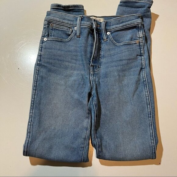 Madewell High Rise Skinny Jeans in size 25 – Light Wash, Pre-owned Timeless Fit - Picture 2 of 9